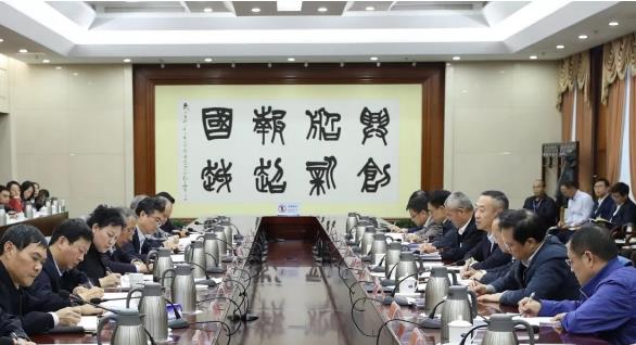 集團(tuán)公司召開(kāi)第一批“不忘初心、牢記使命”主題教育整治整改“回頭看”暨第二批工作推進(jìn)會(huì)